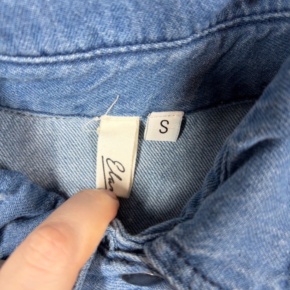 Elan Shirt Women's S Rock & Roll Distressed Denim Oversized Shacket Casual - Picture 3 of 7